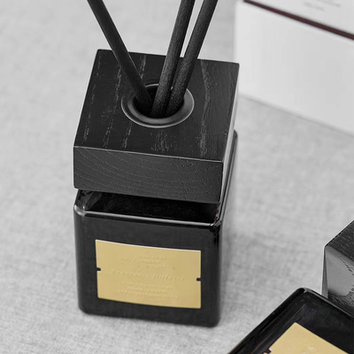 Dầu thơm sang trọng Chai thủy tinh đen Reed Diffuser 100ml