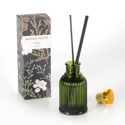 Garden Fragrance Glass Chai Reed Diffuser Nhãn hiệu riêng 100ml có nắp kim loại vàng