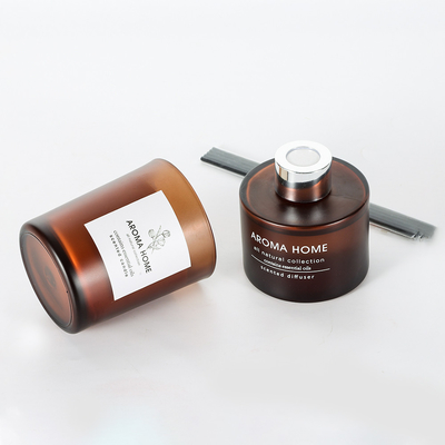 AROMA HOME Tinh dầu thơm bán chạy Bình thủy tinh màu nâu sang trọng Bộ quà tặng Nến thơm khuếch tán sậy màu nâu sang trọng