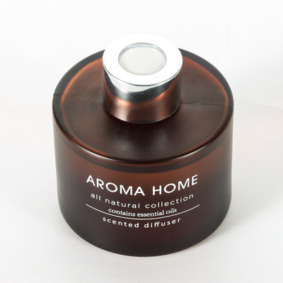 AROMA HOME Tinh dầu thơm bán chạy Bình thủy tinh màu nâu sang trọng Bộ quà tặng Nến thơm khuếch tán sậy màu nâu sang trọng