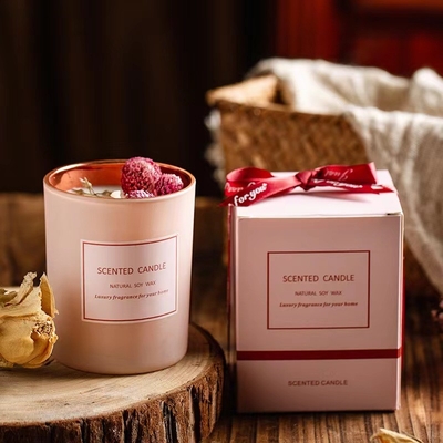 AROMA HOME Màu hồng lãng mạn Hương liệu hoa khô sang trọng Nhãn hiệu riêng Nến thơm sáp đậu nành cho sự kiện sắp xếp