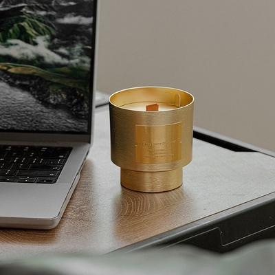 Sáp đậu nành Tin Can Candle Black Frosted Ceramic Cup Wilder Light Hương liệu