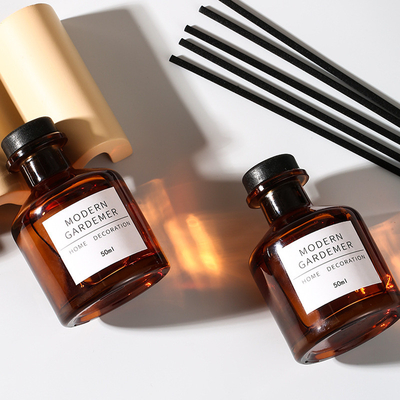 Chai thủy tinh tùy chỉnh Trang trí nội thất Khách sạn Scent Reed Diffuser 50ML