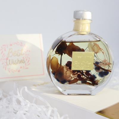 Bộ khuếch tán Aroma Reed Bộ quà tặng sang trọng 100ml với hoa khô màu nâu