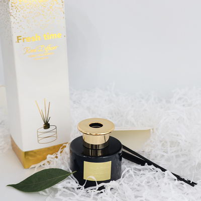 Bộ khuếch tán Aroma Reed Chai đen 100ml Bộ quà tặng sang trọng với nắp vàng