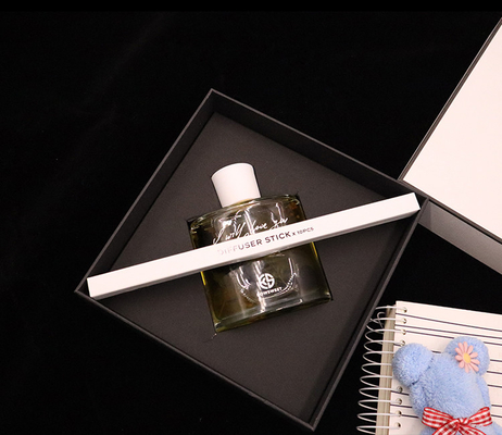 Bộ khuếch tán Aroma Reed Chai vuông 180ml Bộ quà tặng sang trọng với hộp trắng