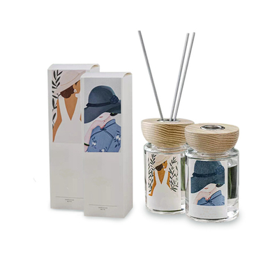 Bộ quà tặng đầy màu sắc tùy chỉnh 120ml Nước hoa sang trọng với hộp CMYK Bộ khuếch tán hương thơm Reed